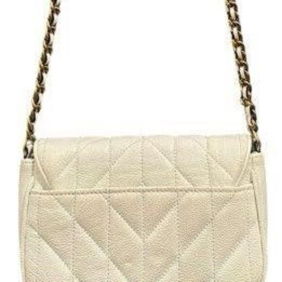 Karl Lagerfeld Agyness White Quilted Textured Leather Crossbody - Picture 3 of 13